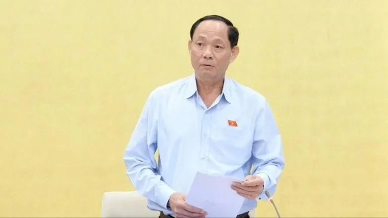 Phó Chủ tịch Quốc hội Trần Quang Phương phát biểu tại phiên họp. Ảnh: VIẾT CHUNG 