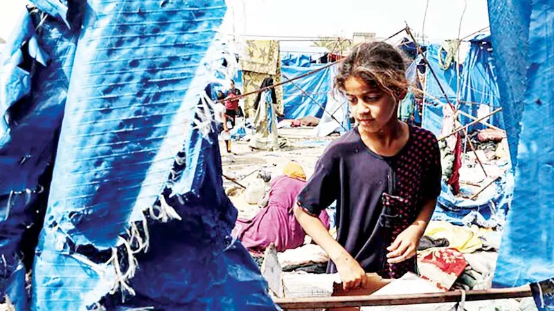 Trẻ em Gaza tại nơi ở bị Israel không kích. Ảnh: UNICEF