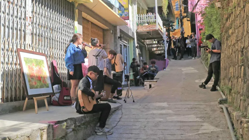 Âm nhạc cộng đồng được phát triển ở Đà Lạt trong nhiều năm qua. Ảnh: ĐOÀN KIÊN