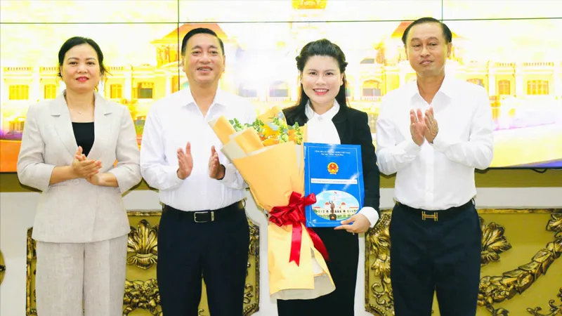 Đồng chí Ngô Lan Chi giữ chức Phó Chánh Văn phòng Đoàn ĐBQH và HĐND TPHCM
