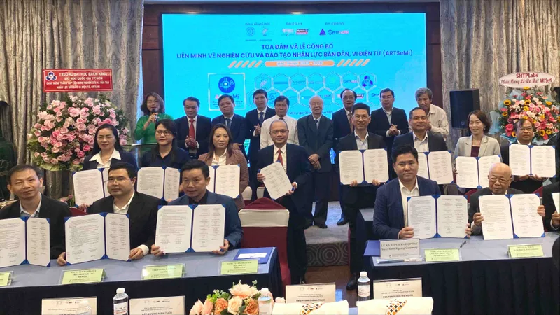 TPHCM: Thành lập Liên minh nghiên cứu, đào tạo nhân lực bán dẫn, vi điện tử