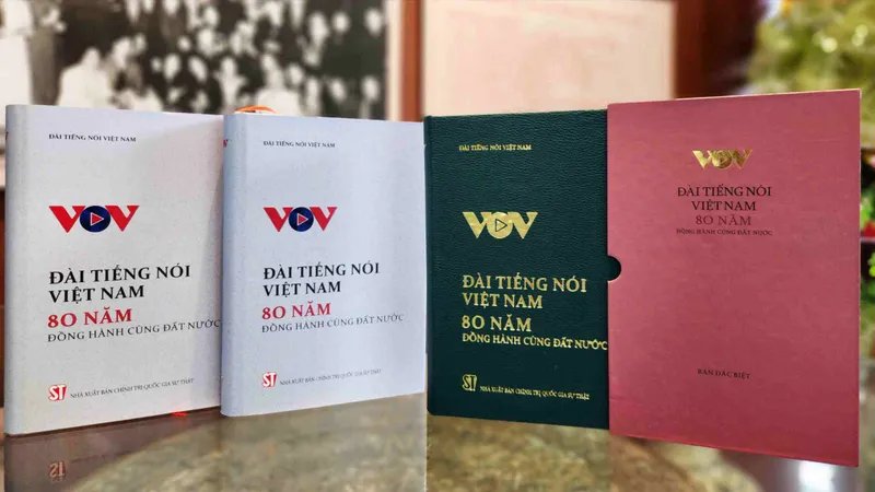 Ra mắt sách “Đài Tiếng nói Việt Nam - 80 năm đồng hành cùng đất nước”
