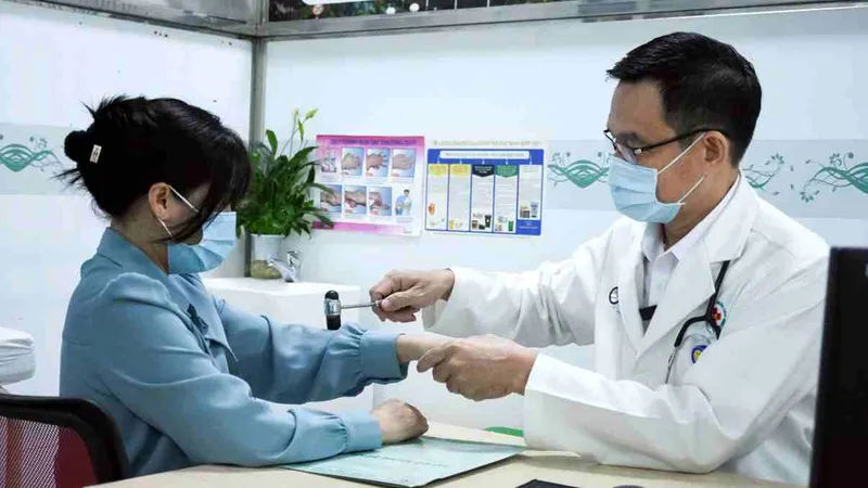 Bảo đảm ngành y tế phát triển bền vững