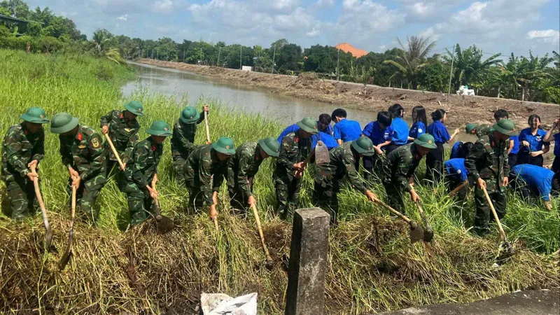 Phường Thuận An: Các đơn vị làm sạch đẹp môi trường