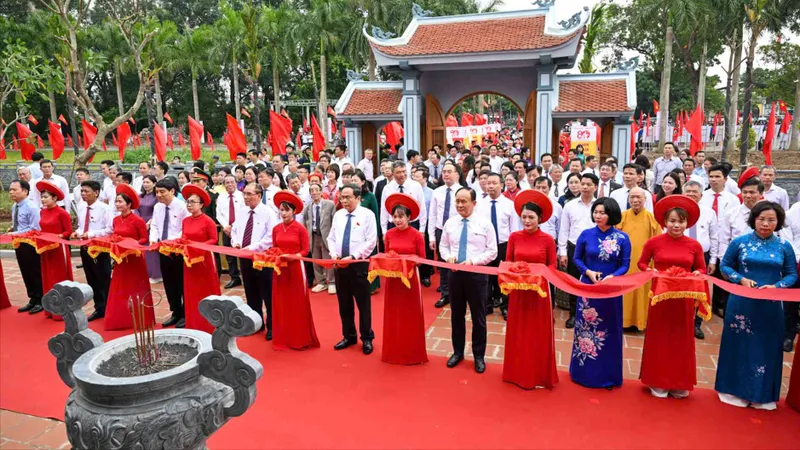 Khánh thành Khu lưu niệm Trưởng Ban Thường trực Quốc hội Bùi Bằng Đoàn