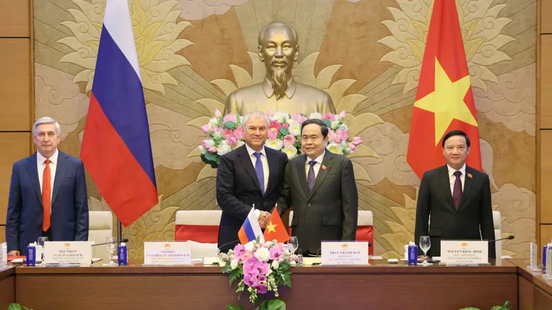 Phiên họp lần thứ tư của Ủy ban hợp tác liên Nghị viện giữa Quốc hội Việt Nam và Duma Quốc gia, Quốc hội Liên bang Nga. Ảnh: QUANG PHÚC
