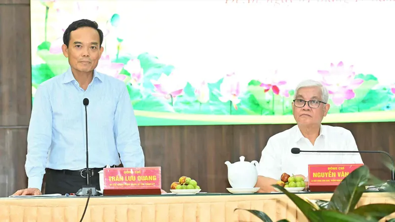 Bí thư Thành ủy TPHCM Trần Lưu Quang: Ưu tiên xây dựng trường lớp, nhất là ở nơi đông dân