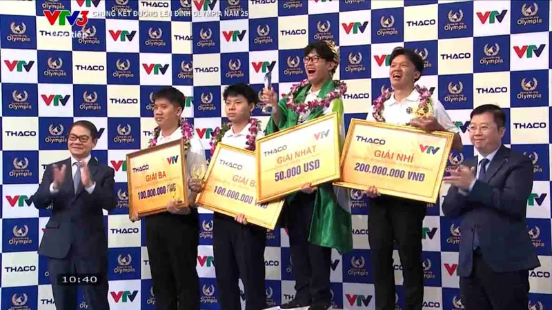 4 thí sinh tại chương trình