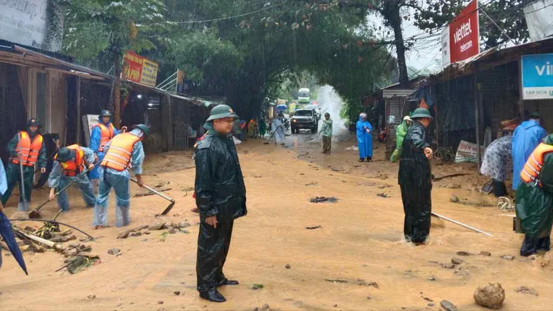Quân khu 5 lập Ban Chỉ huy tiền phương ứng phó với sạt lở, mưa lũ tại Đà Nẵng