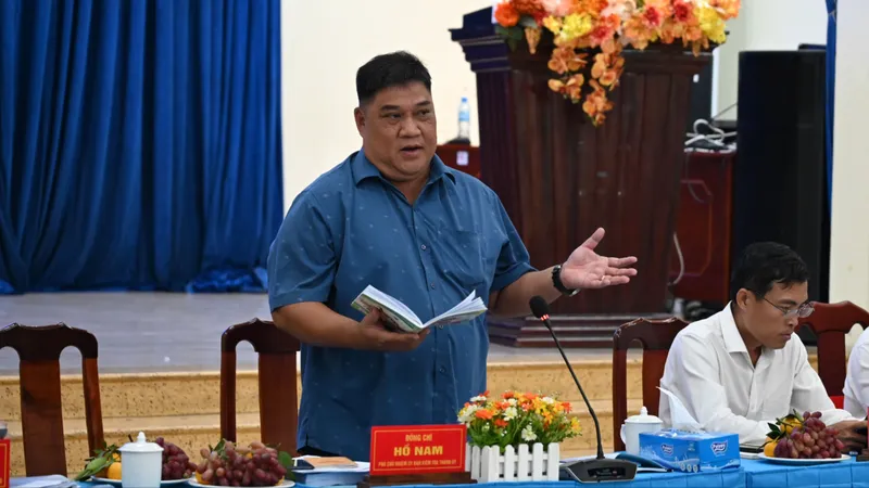 Lãnh đạo phường Thông Tây Hội kiến nghị tại buổi làm việc