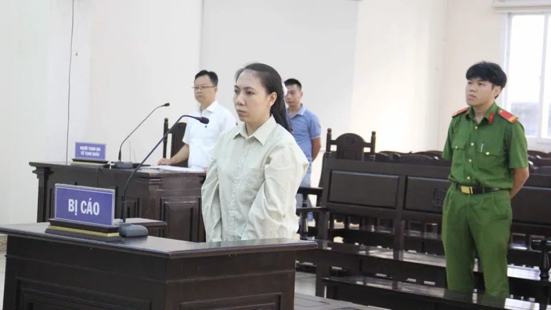 Hầu tòa vì đem nhà thuê đi bán