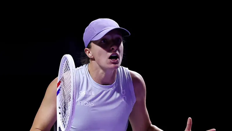 Swiatek thua đau ở WTA Finals