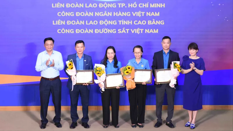 Trao giải cuộc thi tìm hiểu Luật Công đoàn và Luật Bảo hiểm xã hội 2024
