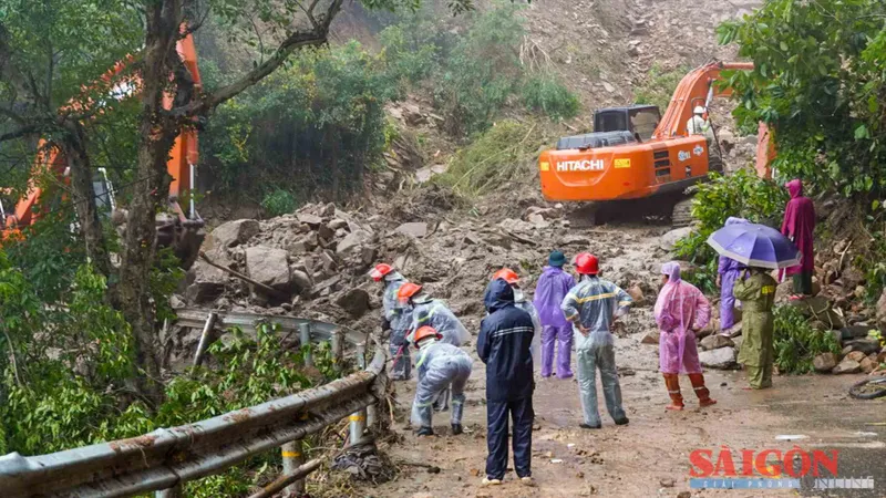 Tìm thấy thi thể nạn nhân trong vụ sạt lở đèo Khánh Sơn