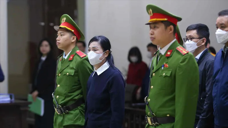 Bị cáo Hoàng Thị Thúy Lan và các cựu lãnh đạo tỉnh Vĩnh Phúc được đề nghị giảm án