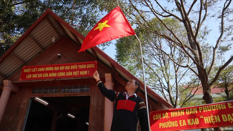 Buôn làng Đắk Lắk chào mừng Đại hội XIV của Đảng