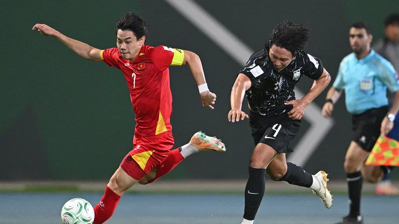 Tuyển thủ Đình Bắc với màn trình diễn tại Vòng chung kết giải bóng đá U23 châu Á 2026 (ẢNH: THANH QUỐC)