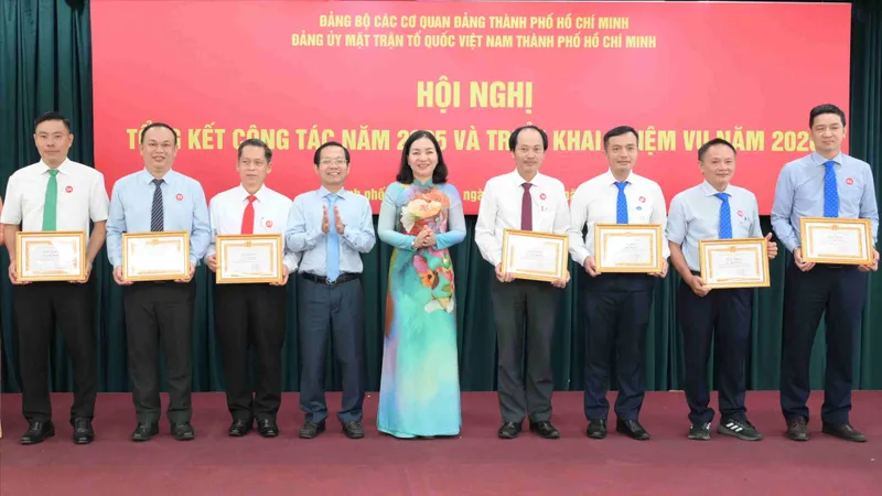 TPHCM tập trung mọi nguồn lực chăm lo tết cho người dân