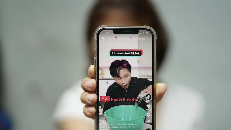 Giới trẻ và những nhịp sóng “trend”