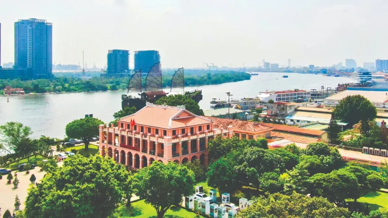 Khơi dòng di sản từ Bến Nhà Rồng
