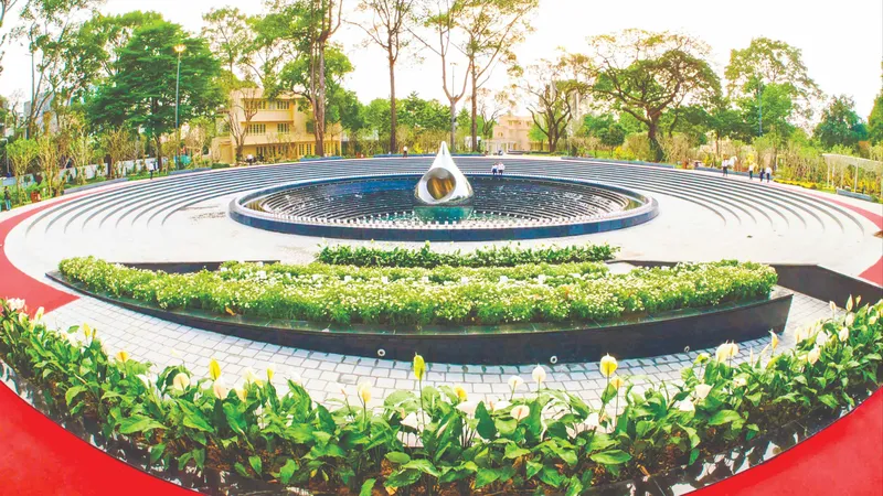Công viên số 1 đường Lý Thái Tổ