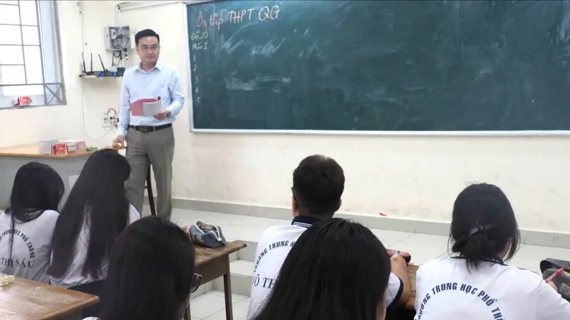 Chế độ phụ cấp ưu đãi theo nghề: Chăm lo tốt hơn đội ngũ nhà giáo