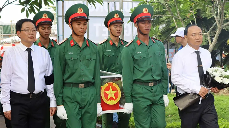 Phó Thủ tướng Hồ Quốc Dũng dự lễ truy điệu, an táng hài cốt liệt sĩ tại Gia Lai