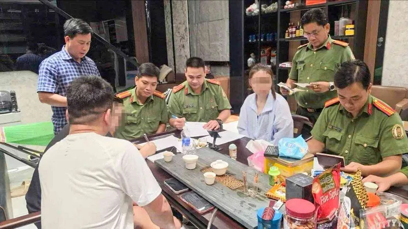 Công an TPHCM rà soát, kiểm tra người nước ngoài cư trú trái phép