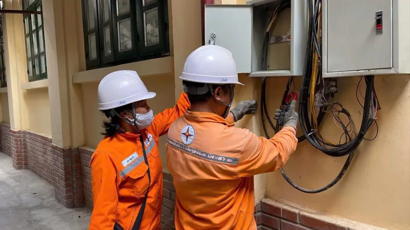 Sử dụng điện lập kỷ lục với công suất vượt 58.000MW