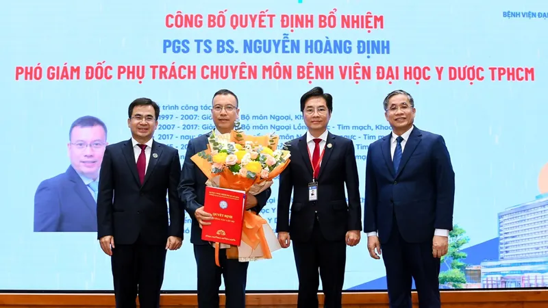 Bệnh viện Đại học Y Dược TPHCM có 2 tân phó giám đốc