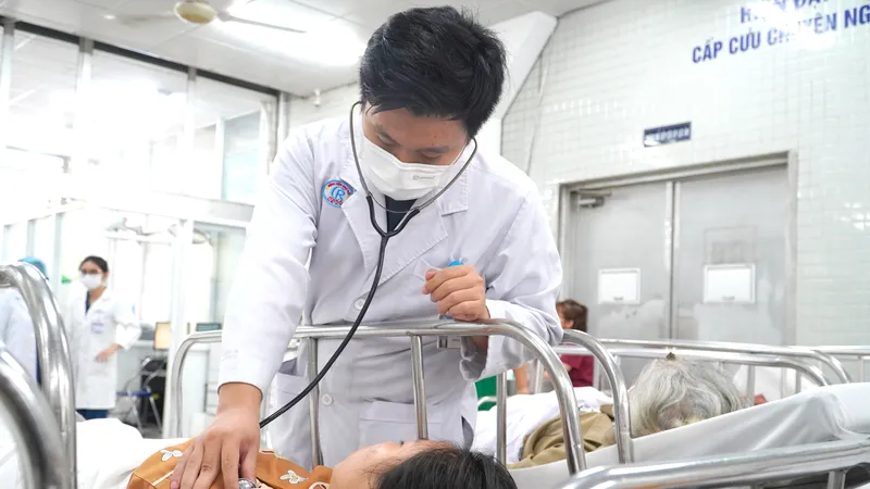 Thí sinh gãy cột sống phải điều trị tại Bệnh viện Chợ Rẫy