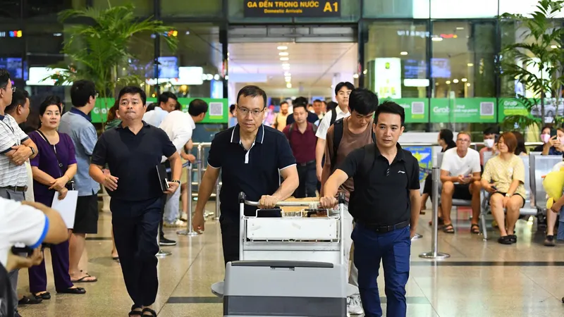 Hành trình đặc biệt đưa trái tim từ Hà Nội về TPHCM cứu người