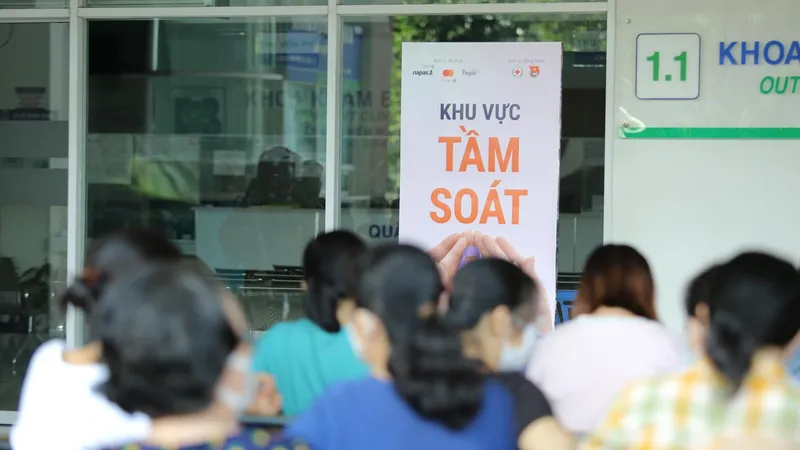 Tầm soát ung thư miễn phí cho 2.000 phụ nữ khó khăn tại TPHCM và Hà Nội