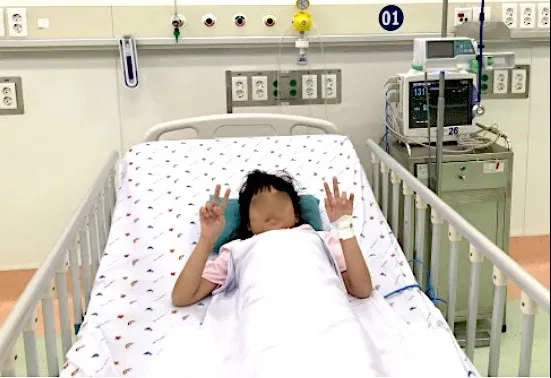 Cứu sống ngoạn mục bé gái bị nhiễm trùng huyết, trụy tim mạch 