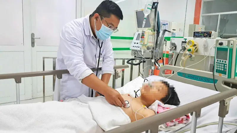 Liên tiếp 7 trẻ nhập viện vì đuối nước, nhiều ca tử vong