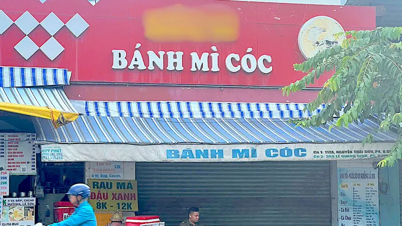 Tiệm "Bánh mì cóc cô Bích" trên đường Nguyễn Thái Sơn (phường Hạnh Thông, TPHCM) ngưng hoạt động sau khi xảy ra vụ nghi ngộ độc thực phẩm