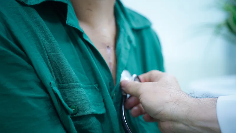Hai bệnh viện phối hợp cứu sống mẹ con sản phụ mắc hội chứng Marfan