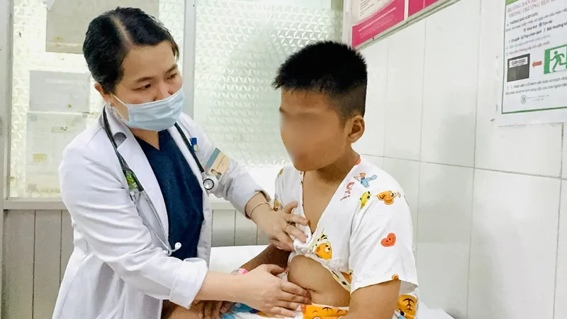 Xác định lý do khiến hơn 200 học sinh Trường Tiểu học Bình Quới Tây ngộ độc 