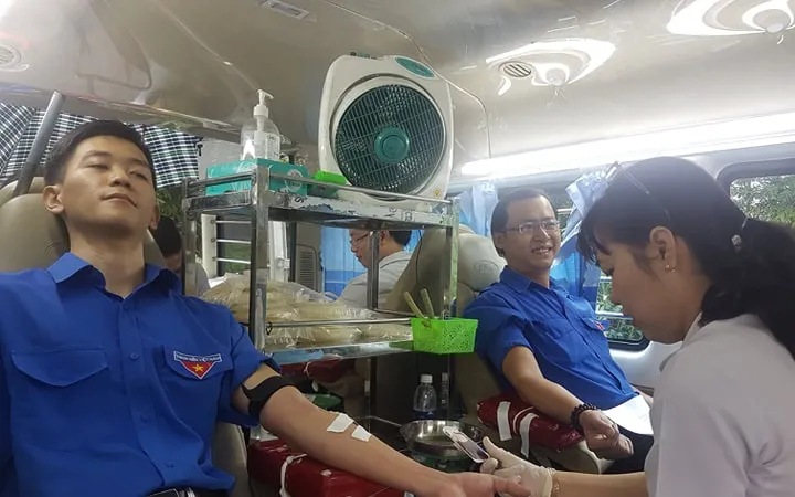 Gần 100 cán bộ, công nhân viên Công ty Fosco tham gia ngày hội hiến máu