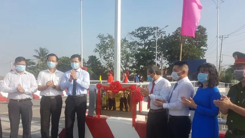 Quận 12 hoàn thành 3 công trình chào mừng đại hội Đảng