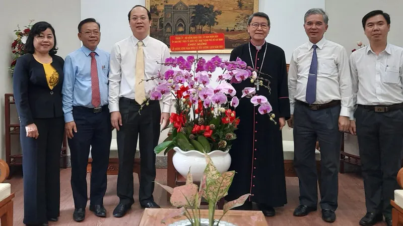 Đồng bào Công giáo luôn đoàn kết vượt qua mọi khó khăn