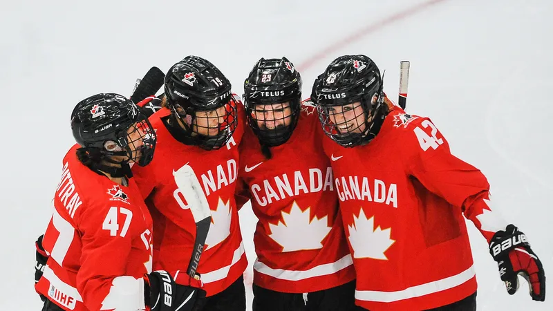Tất cả các thành viên của Đoàn thể thao Canada phải thực hiện tiêm chủng để tranh tài ở Olympic, Paralympic mùa đông 2022. Ảnh: GETTY IMAGES