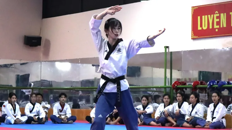 Châu Tuyết Vân được kỳ vọng giành thành tích cao cho taekwondo TPHCM tại đại hội toàn quốc. Ảnh: NGUYỄN ANH