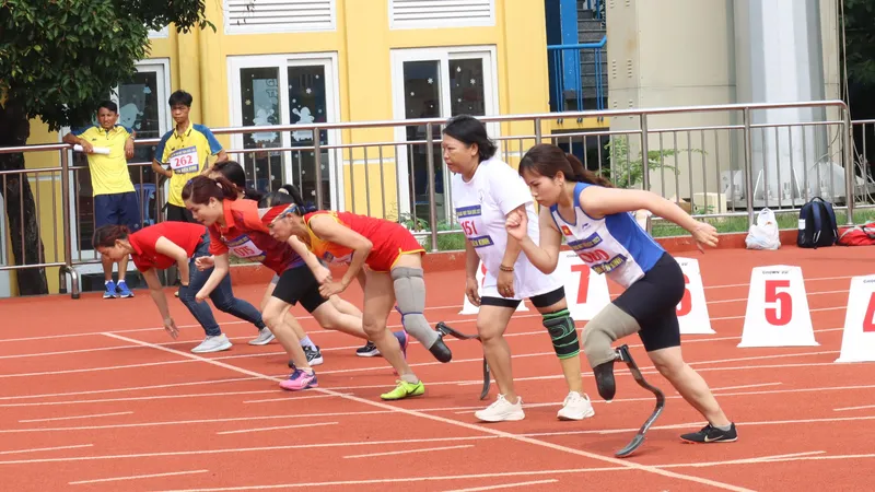 Giải đấu có 17 đoàn VĐV tham gia tranh tài giành lấy 176 bộ huy chương. Ảnh: THANH TÙNG