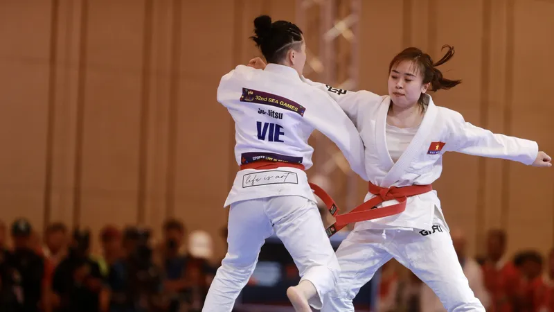 Đội tuyển jujitsu Việt Nam đối mặt với nhiều khó khăn khi tranh tài tại SEA Games 32. Ảnh: DŨNG PHƯƠNG