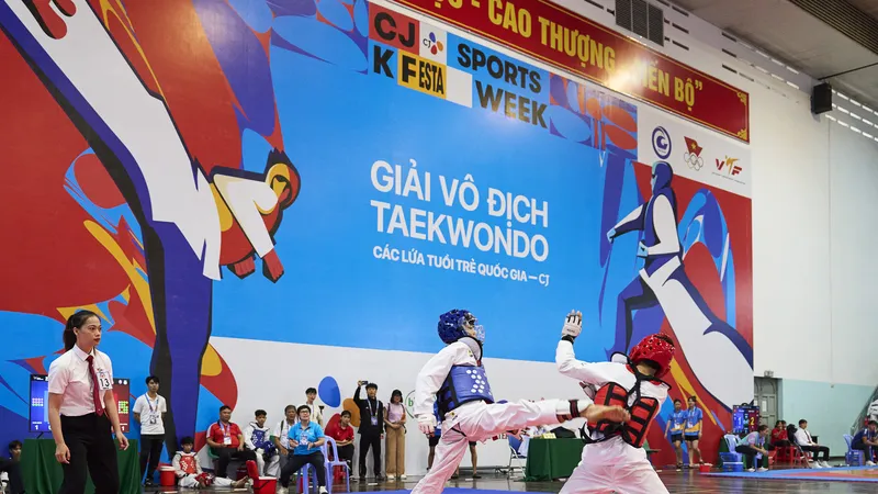Nhiều màn tranh tài hấp dẫn tại giải Vô địch taekwondo các lứa tuổi trẻ quốc gia CJ 2024