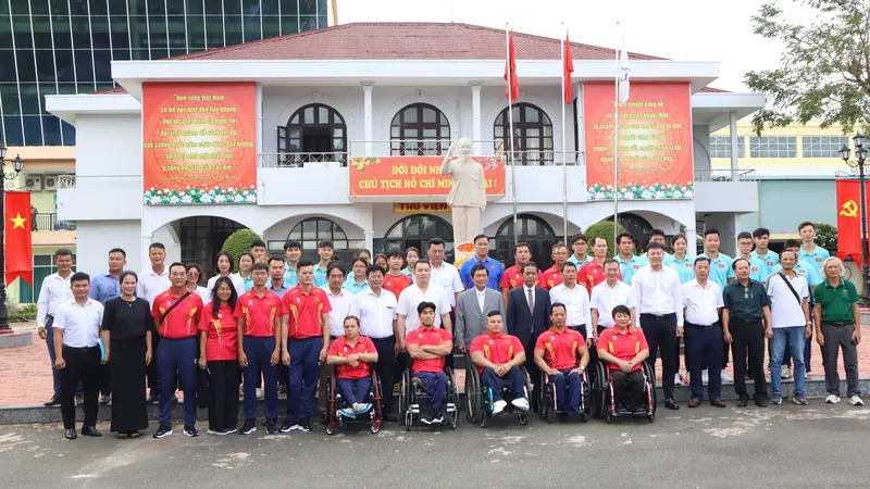 Các VĐV Việt Nam sẽ đến Pháp để dự Paralympic Paris 2024 vào ngày 23-8. Ảnh: THANH TÙNG 