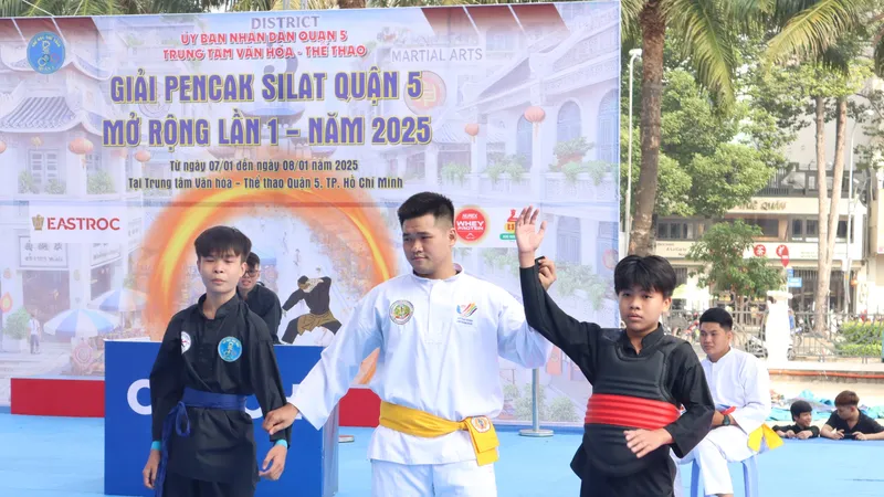 Giải đấu thu hút hơn 200 VĐV tranh tài. Ảnh: THANH TÙNG 