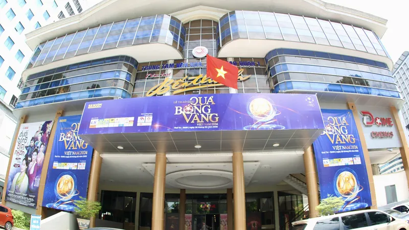 Không khí trước giờ G gala trao giải Quả bóng vàng Việt Nam 2024. Ảnh: DŨNG PHƯƠNG