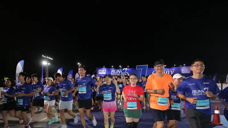Run To Live mùa 2-2025 thu hút 10.000 VĐV tham dự. Ảnh: DŨNG PHƯƠNG 